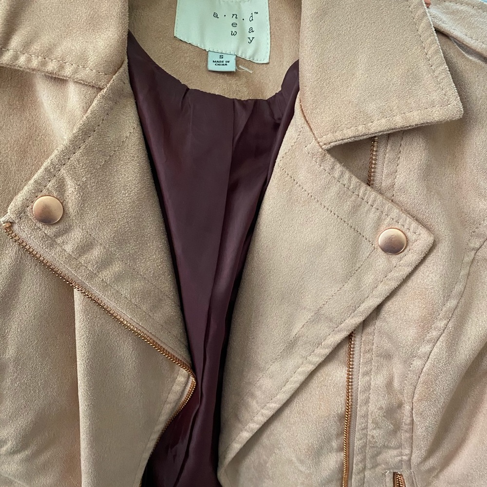 Pink Suede Jacket - Picture 2 of 4